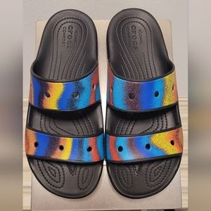 New CROCS Adult Classic Spray Dye Sandals. W sz 9, M sz 7 Multicolor